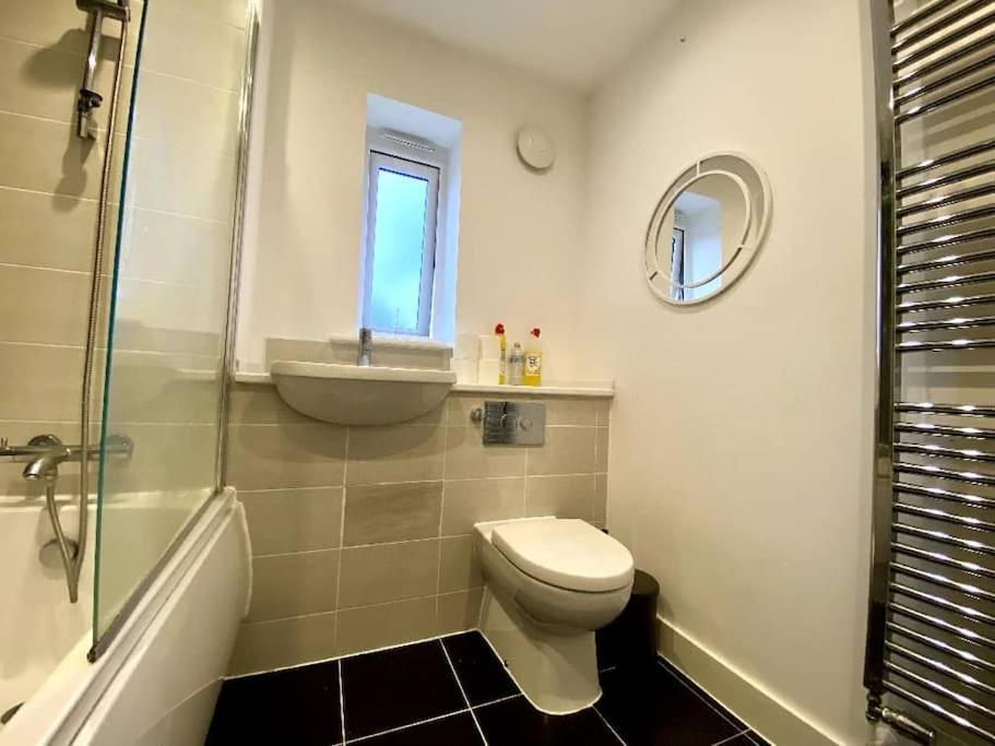 Uniquejoe Properties - 3 Bedroom Манчестер Экстерьер фото